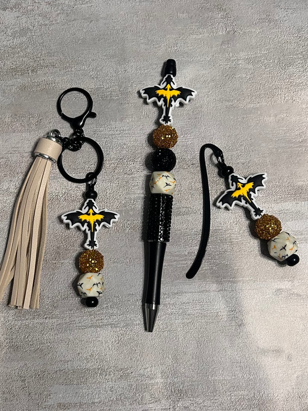 Gold and Black Dragon Pen